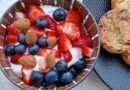 Petits sablés et fruits rouges